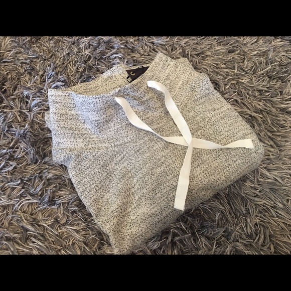 AVA & VIV ⭐️Cream/Gold Pullover w/Cowl Neck - Picture 7 of 8